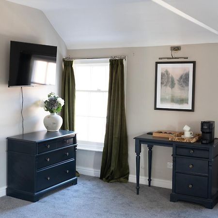 The Raven Hotel At Much Wenlock By Purestay Extérieur photo