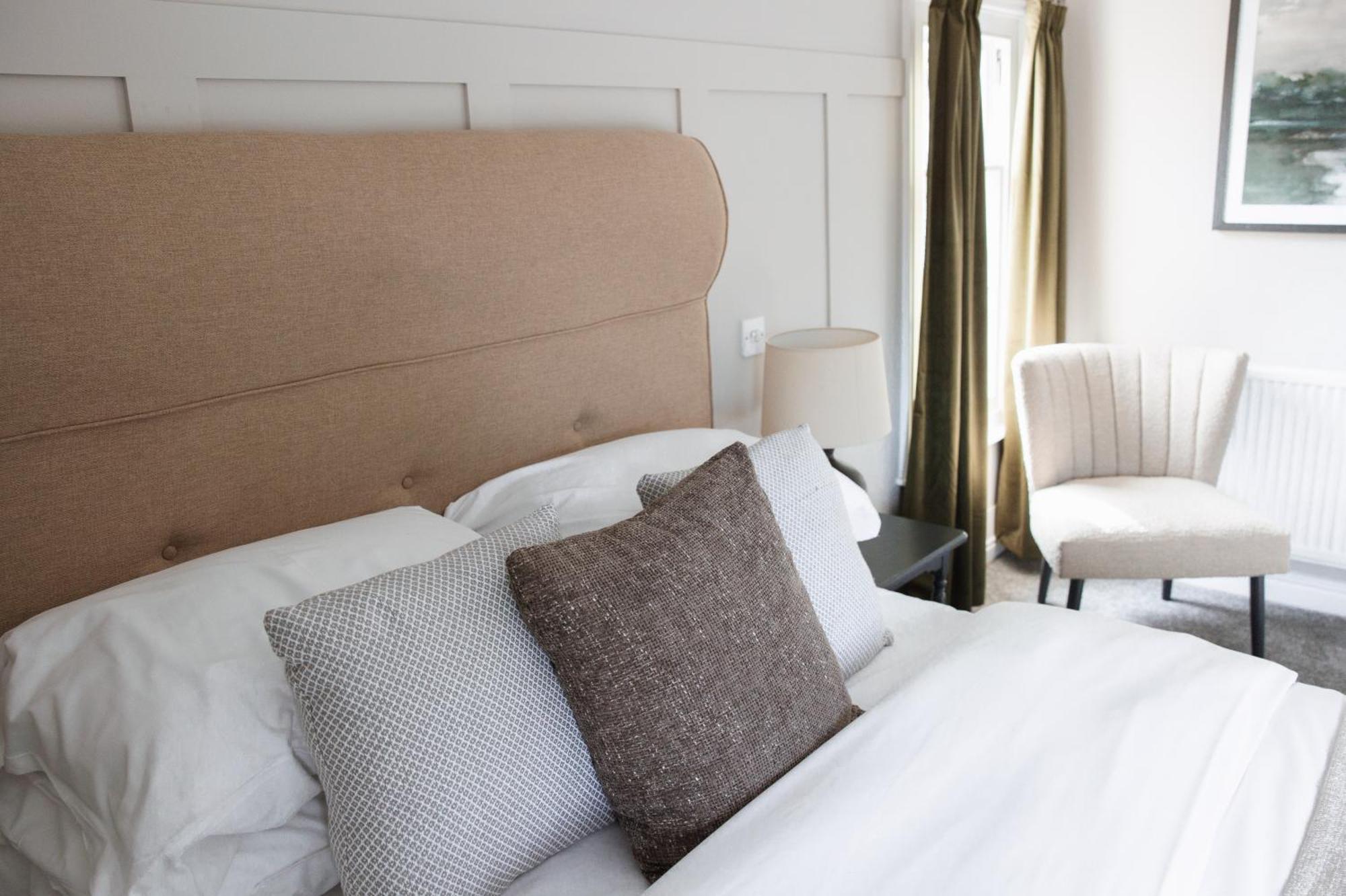 The Raven Hotel At Much Wenlock By Purestay Extérieur photo