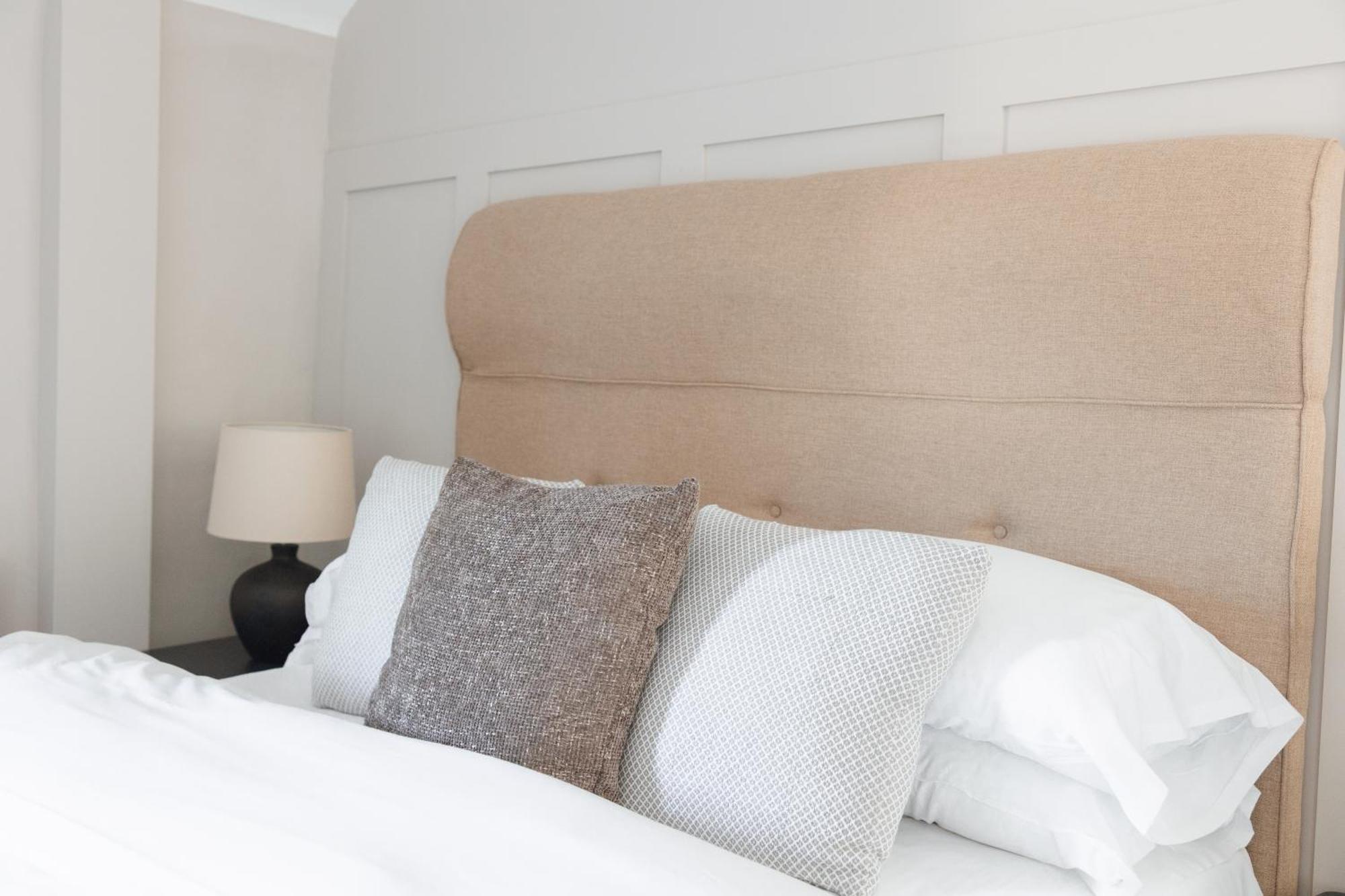 The Raven Hotel At Much Wenlock By Purestay Extérieur photo