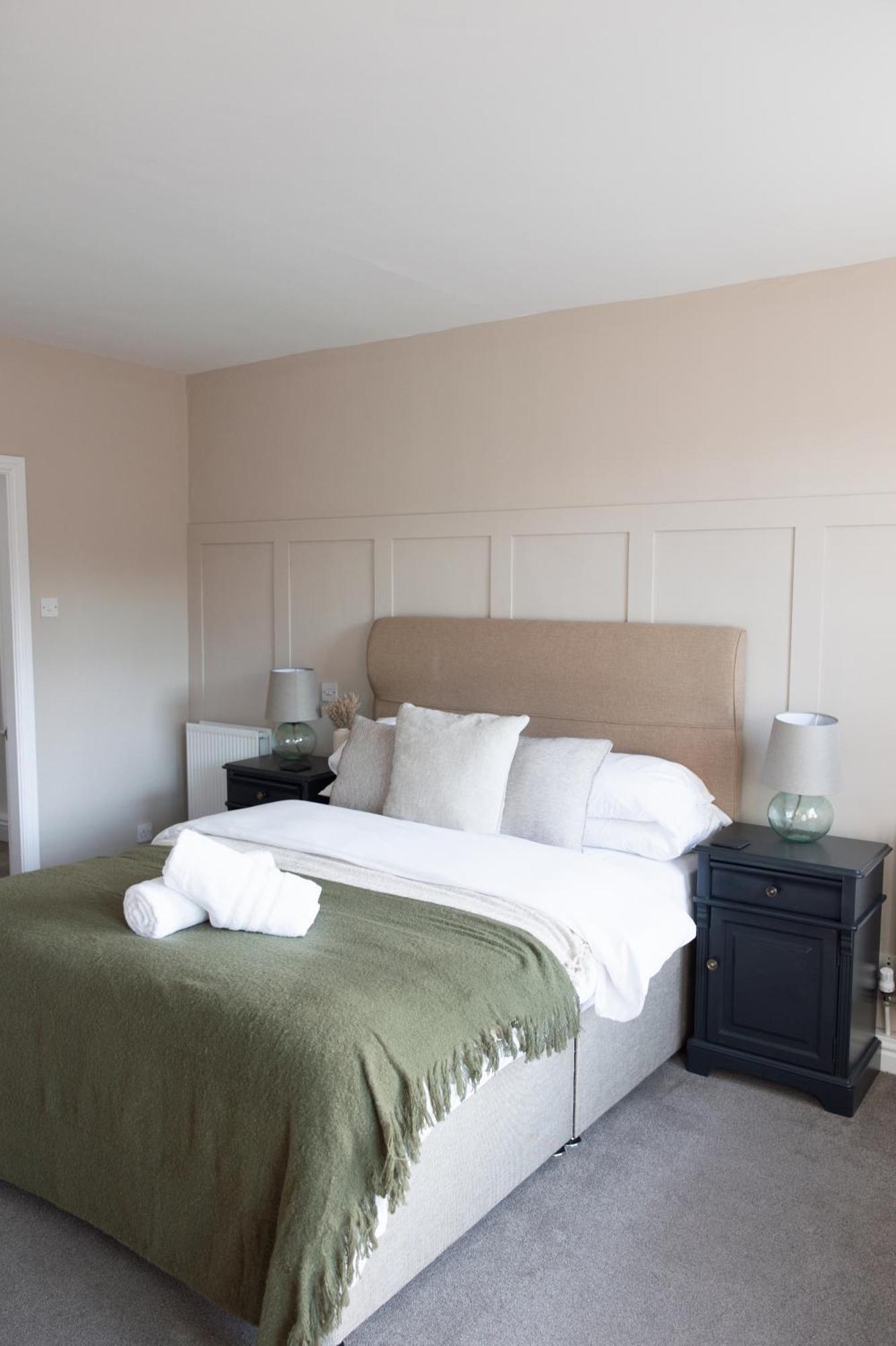 The Raven Hotel At Much Wenlock By Purestay Extérieur photo
