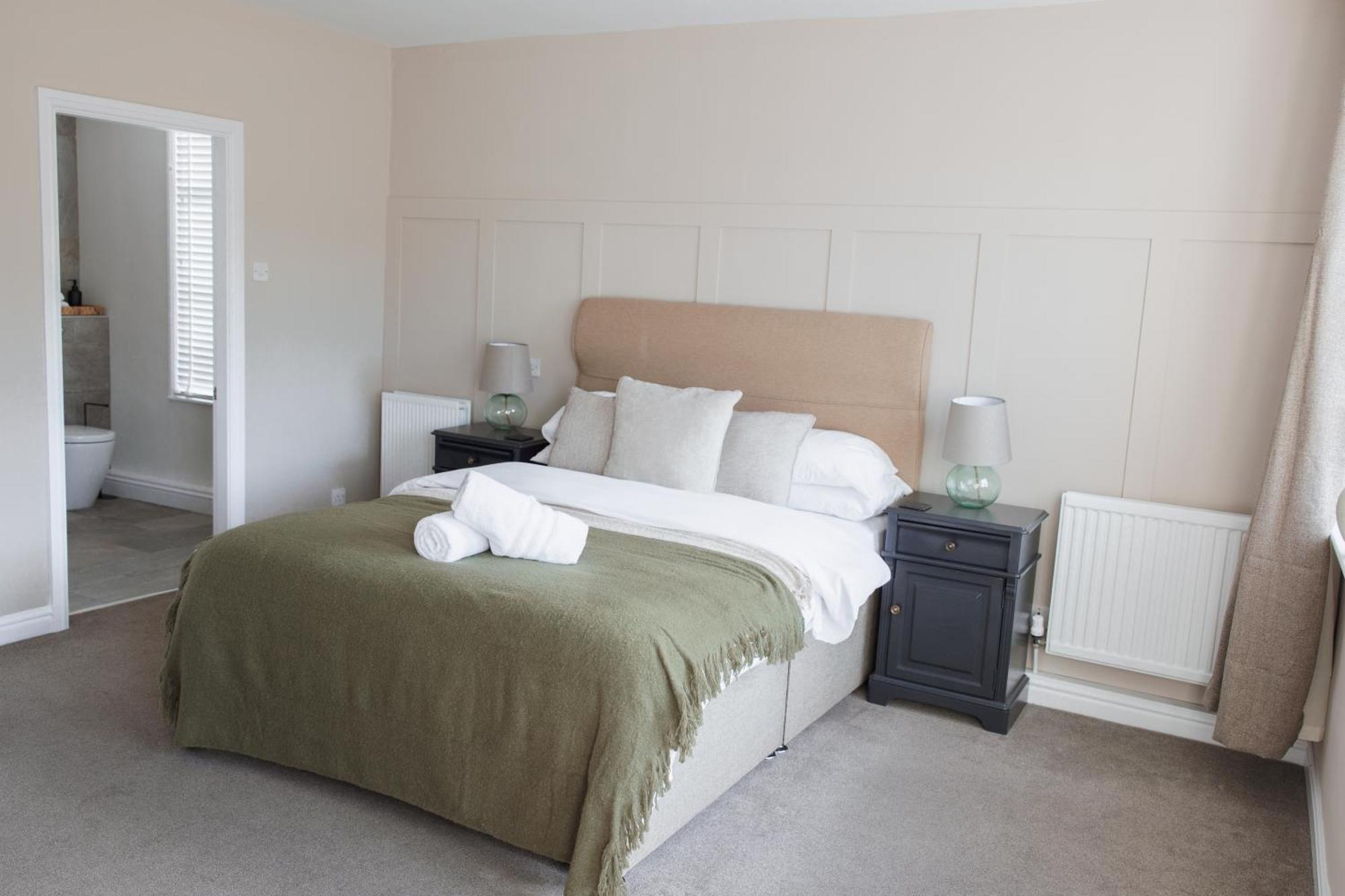 The Raven Hotel At Much Wenlock By Purestay Extérieur photo