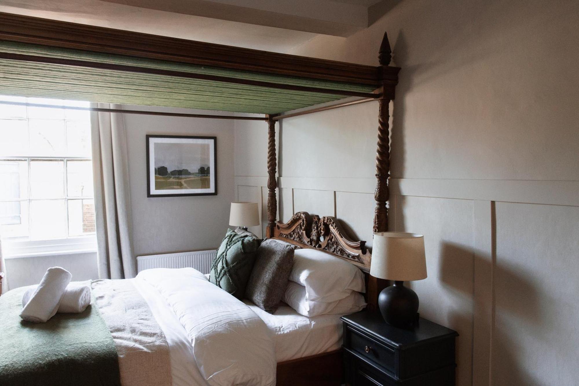 The Raven Hotel At Much Wenlock By Purestay Extérieur photo