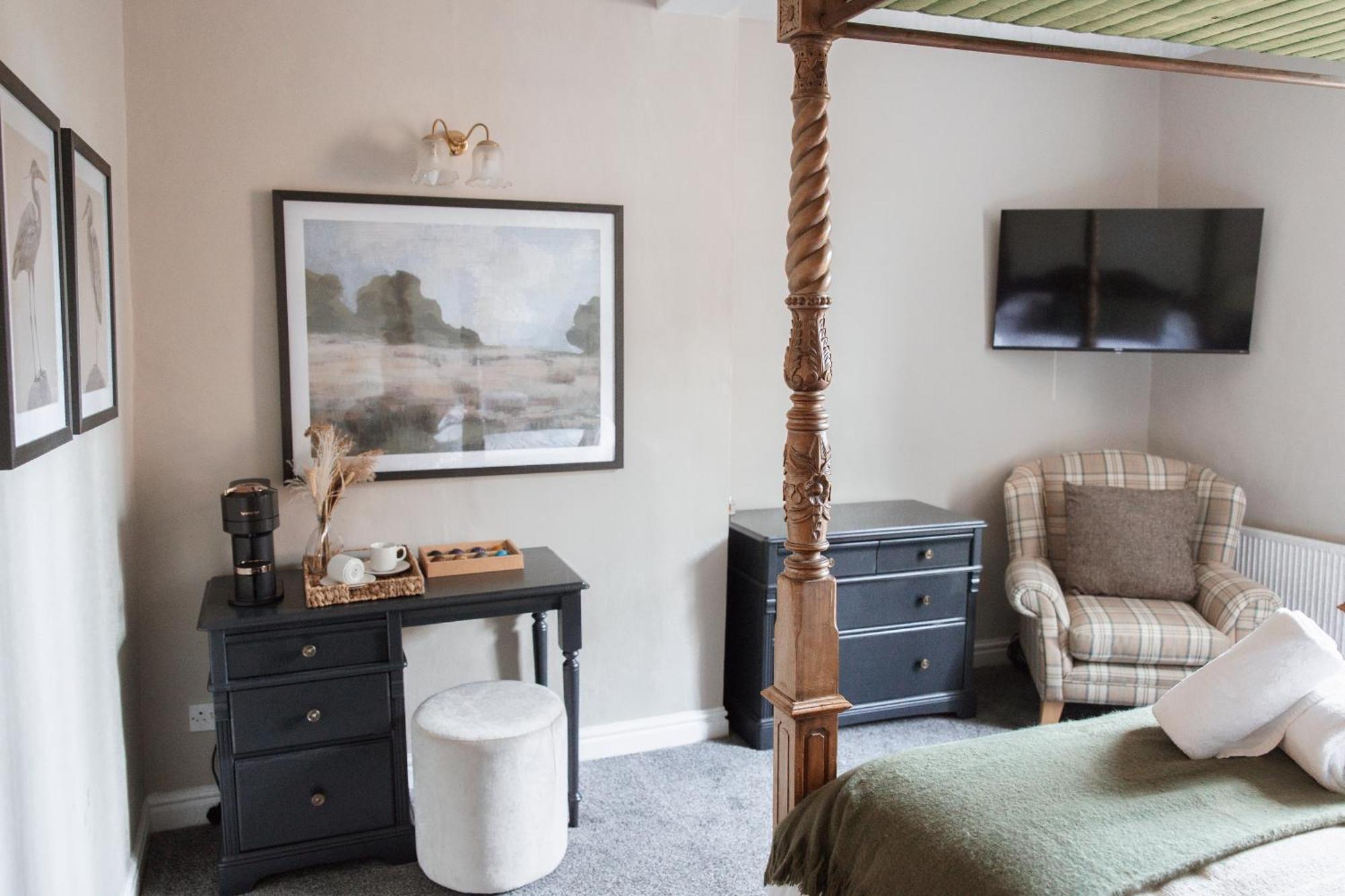 The Raven Hotel At Much Wenlock By Purestay Extérieur photo